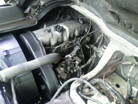 ตู้ L300 มือเดียว พาวเวอร์ สวยเดิม เกียร์คอ ประตูคู่ สวยคลาสสิค วิ่งน้อย