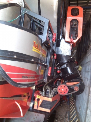 ขายรถเกี่ยวข้าว