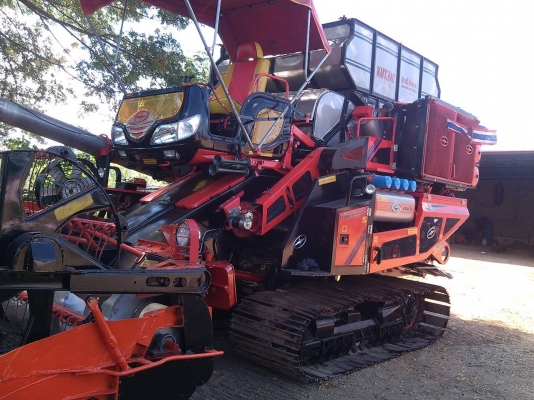 ขายรถเกี่ยวข้าว