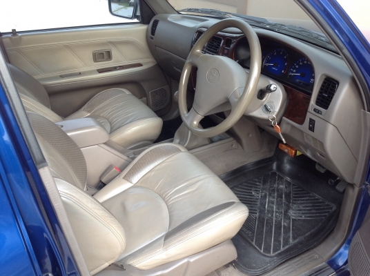 โยโยต้า สปอดครุยเซอร์ ไทเกอ 4 ประตู ปี 04 รุ่นลิมิเตทแท้ เบาะหนังจากห้าง