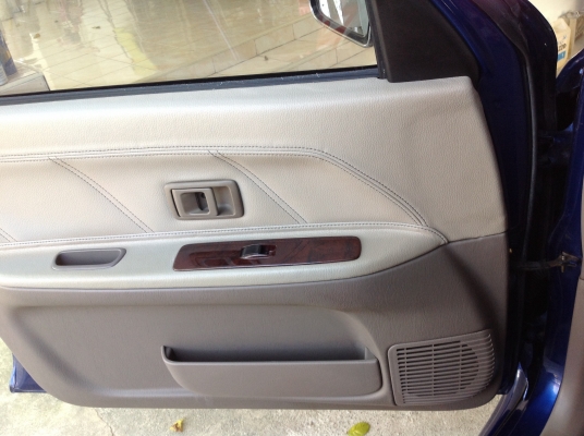 โยโยต้า สปอดครุยเซอร์ ไทเกอ 4 ประตู ปี 04 รุ่นลิมิเตทแท้ เบาะหนังจากห้าง