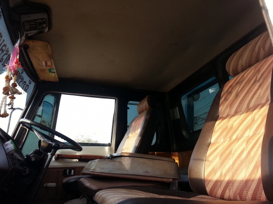 ขายเทเลอร์ เจ้าอินทรีย์ 10ล้อ เพลาเดียวFL176 พื้นเรียบ ท้ายลาด เครื่องEH700 6เกียร์