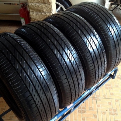 ยางชุด 205 65 15