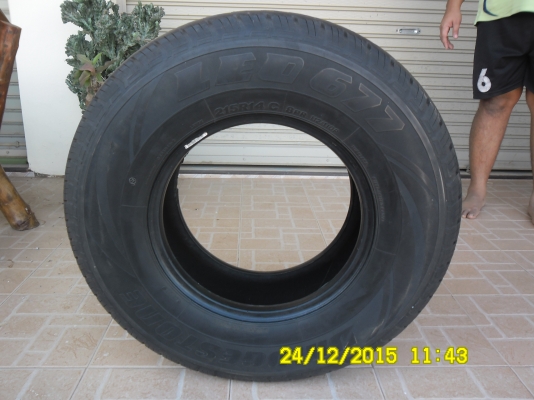 ขายยางบริดโตน 215/14 LEO 677 ยางปี2011 บรรทุก ดอกยางเหลือเยอะ