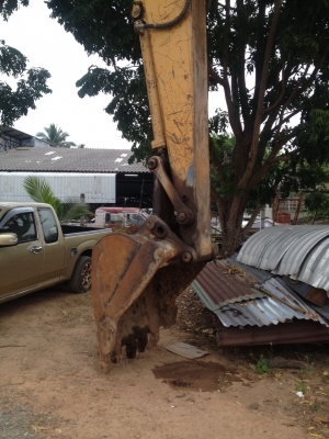 ขายKOMATSU PC 200-2 สภาพสวยพร้อมใช้ติดต่อได้ที่คุณอ๊อฟ พิจิตร 086-737-9991,080-616-8448 ขายKOMATSU PC 200-2 สภาพสวยพร้อมใช้ติดต่อได้ที่คุณอ๊อฟ พิจิตร 086-737-9991,080-616-8448