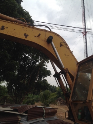 ขายKOMATSU PC 200-2 สภาพสวยพร้อมใช้ติดต่อได้ที่คุณอ๊อฟ พิจิตร 086-737-9991,080-616-8448 ขายKOMATSU PC 200-2 สภาพสวยพร้อมใช้ติดต่อได้ที่คุณอ๊อฟ พิจิตร 086-737-9991,080-616-8448