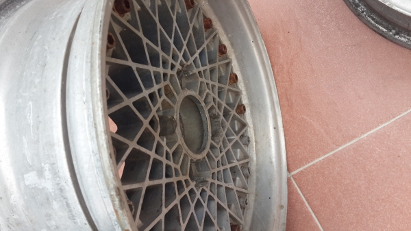 ล้อแม๊กซ์ขอบ 15" 4 รู 114  SOUTHERN WAYS  Japan คู่ 1,900 บาท