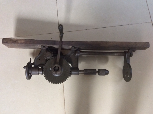 สว่านโบราญ USA