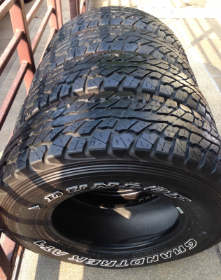 ยาง All Dunlop 30 9.5 R15 ปี13 ดอกเต็ม ราคาไม่แพง