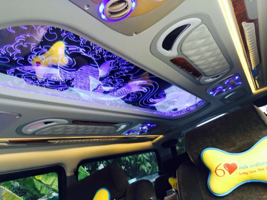 ขายรถตู้หัวจรวดแต่งนอกทั้งคัน