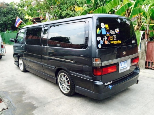 ขายรถตู้หัวจรวดแต่งนอกทั้งคัน