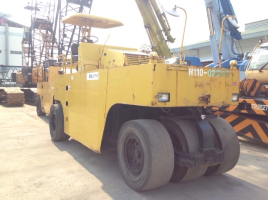 รถบด 7 ล้อยาง Sakai JW210 1694ชม. นำเข้าจากญี่ปุ่น  สนใจโทร. 080-6565422 (หนิง)