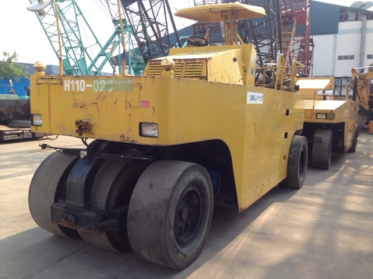 รถบด 7 ล้อยาง Sakai JW210 1694ชม. นำเข้าจากญี่ปุ่น  สนใจโทร. 080-6565422 (หนิง)