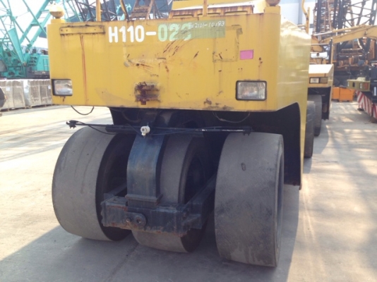 รถบด 7 ล้อยาง Sakai JW210 1694ชม. นำเข้าจากญี่ปุ่น  สนใจโทร. 080-6565422 (หนิง)