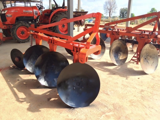 ขายผาน 3 ใบ 22 สภาพพร้อมใช้งานรับประกันความแน่น ใบเต็มลูกปืนแน่น เอาไปใช้ได้เลยไม่ต้องซ่อมคับ