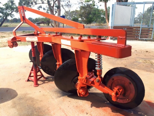 ขายผาน 3 ใบ 22 สภาพพร้อมใช้งานรับประกันความแน่น ใบเต็มลูกปืนแน่น เอาไปใช้ได้เลยไม่ต้องซ่อมคับ