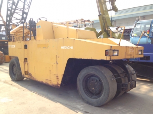 รถบด 7 ล้อยาง Sakai RT200W (8.5 ตัน) 1990ชม. สนใจโทร. 080-6565422 (หนิง)