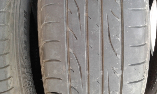 ยางมือสอง