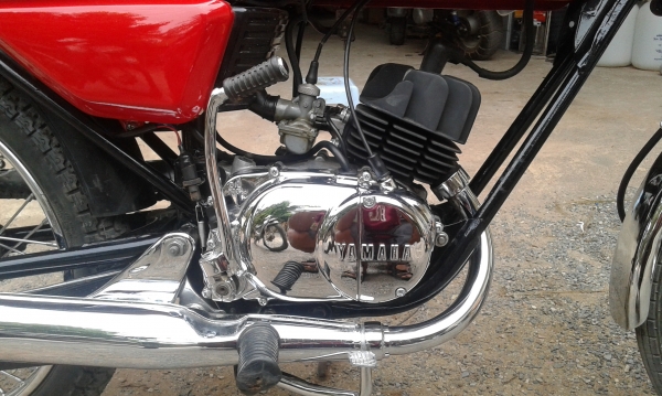 ...ขาย yamaha rd 50........