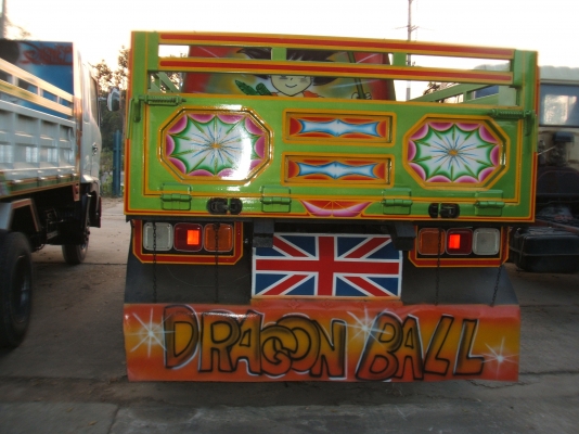 ขายรถหกล้อดั๊มพ์ฮีโน่ เครื่องยนต์ JO8C 215 แรงม้า สภาพดีเพิ่งต่อเสร็จใหม่ๆ ยังไม่ได้ใช้งาน