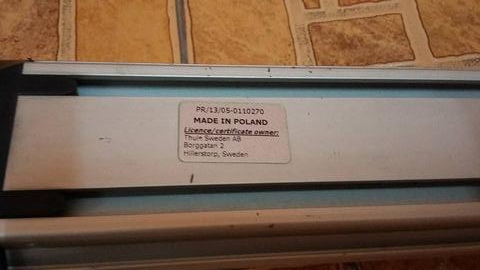 ขาย กล่องบรรทุกสัมภาระ THULE  pacific200 (เปิดได้ 2 ด้าน)สีดำ