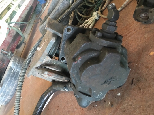 ขายเครนยูนิค 5 ตัน 4 ปอก 3 ชัก สภาพเดิมดี สนใจติดต่อ 081-9420141 , 081-5715326 ขายเครนยูนิค 5 ตัน 4 ปอก 3 ชัก สภาพเดิมดี สนใจติดต่อ 081-9420141 , 081-5715326