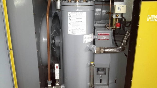 ขาย ROTARY SCREW HITACHI  พร้อม  AIR DRYER รับประกัน 1 ปี