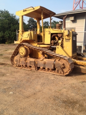 ขายแท็กเตอร์ D4H ซีรี่2ตีนเป็ดแต่ใส่ตีนไก้แทนฮาปกว้าง เกียตัดพร้อมใช้ติตต่อคุณอ๊อฟ พิจิตร 086-737-9991,080-616-8448