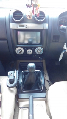 ขายด่วน ISUZU D-MAX (ปี2010) 4 ประตูสีขาว สภาพดีมาก ขายด่วน ISUZU D-MAX (ปี2010) 4 ประตูสีขาว สภาพดีมาก