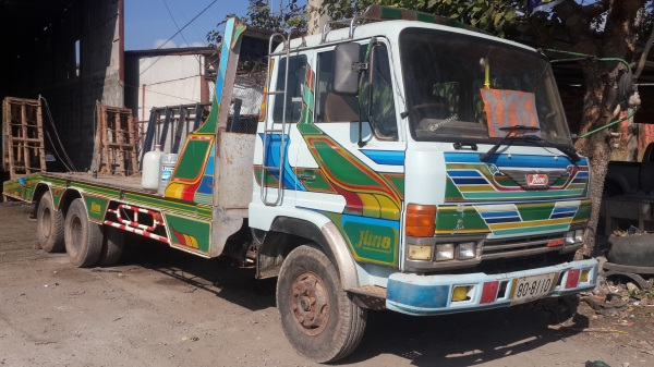 รถสิบเทรนเลอร์ hino FD 2 เพลา ยางเล็ก เครื่อง HO6C เทอร์โบ พวงมาลัยเพลาเวอร์ เบรกจิฟฟี่ เครื่องดี คันซีสวย เล่มทะเบียน เอกสารครบ
