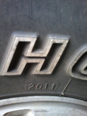 Buckshot 35x12.50R15LT (2011) Buckshot 35x12.50R15LT (2011)