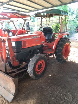ขาย 190,000 รถไถ KUBOTA L3408 พร้อมดันหน้า และผานพรวน สภาพเดิม สีเดิม  สอบถามได้ ร้าน DC Tractor Rayong 0818618678 ,0899347475 อยู่ตัวอำเภอแกลง ติดถนนสุขุมวิท กม.ที่ 268-269 ถนน4เลนเดินทางสะดวก id line=0818618678 id line=carbonthai มีรถขนส่งบริการทั่วไทย