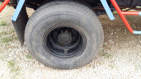 หกล้อ อีซูซุ NPR115 พ.เวอร์ ช่วงล่างใหญ่ หน้า FหลังF เครน3ตัน กะบะเหล็กช่วงยาว 4.50ม  พร้อมใช้ ทะเบียนพร้อมโอน