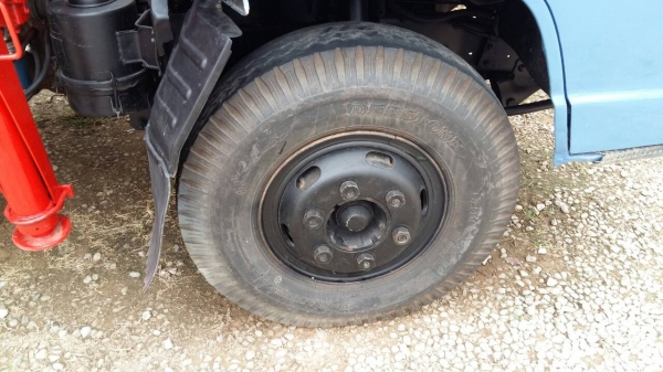 หกล้อ อีซูซุ NPR115 พ.เวอร์ ช่วงล่างใหญ่ หน้า FหลังF เครน3ตัน กะบะเหล็กช่วงยาว 4.50ม  พร้อมใช้ ทะเบียนพร้อมโอน