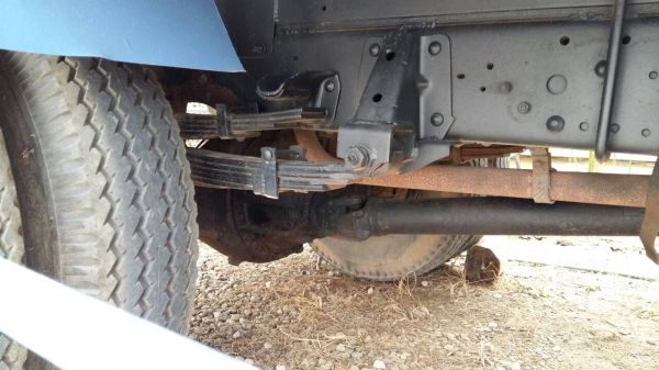 หกล้อ อีซูซุ NPR115 พ.เวอร์ ช่วงล่างใหญ่ หน้า FหลังF เครน3ตัน กะบะเหล็กช่วงยาว 4.50ม  พร้อมใช้ ทะเบียนพร้อมโอน