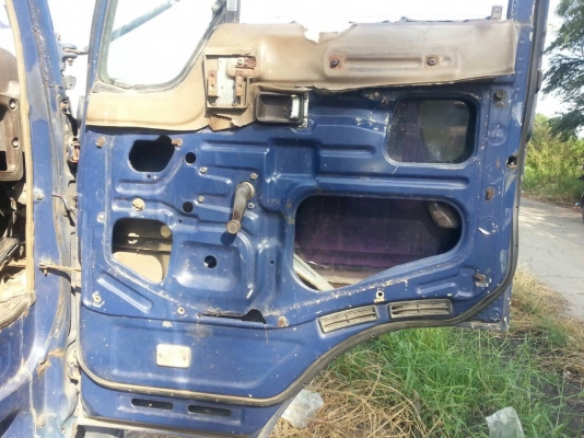 หัวลาก Hino 260แรง 2 เพลา เครื่องEK100 คัสซีSS691A  หัวรถปี41 รถประกอบ