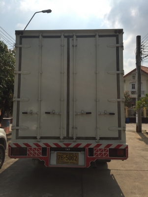 ขายด่วน รถ 6 ล้อ ตู้ 10 บาน