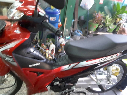 HONDA WAVE 110 i ปี 58 สตาร์ทมือ จดทะเบียนวันที่ 9 ธันวาคม 2558 ซื้อมาแล้วไม่ได้ใช้ วิ่งไป 394 ก.ม.ลูกกุญแจมี 2 ดอก เล่มพร้อมโอน