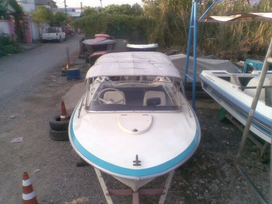 ขายเรือเปล่า Yamaha 15 ฟุต (ไม่รวมเครื่องนะคะ)