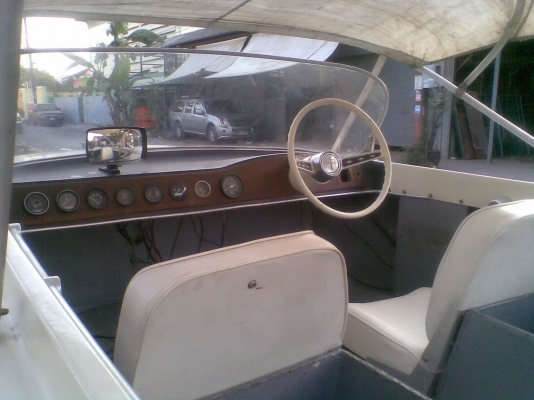 ขายเรือเปล่า Yamaha 15 ฟุต (ไม่รวมเครื่องนะคะ)