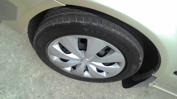 ล้อกะทะพร้อมยาง 185/55R15 ขนาด 4 รู100 ยาง firestoneมี2ล้อ tel.081-427-3941 ไอดีไลน์ autobot107 ล้อกะทะพร้อมยาง 185/55R15 ขนาด 4 รู100 ยาง firestoneมี2ล้อ tel.081-427-3941 ไอดีไลน์ autobot107