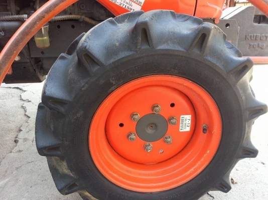 นางฟ้ามาแล้ว...คูโบต้า B2420  4 WD ใบมีด