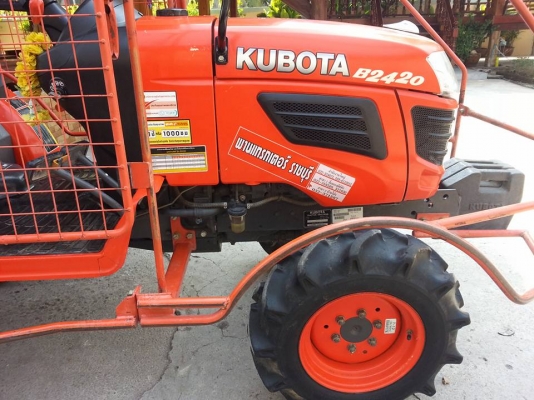 นางฟ้ามาแล้ว...คูโบต้า B2420  4 WD ใบมีด