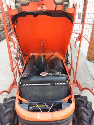 นางฟ้ามาแล้ว...คูโบต้า B2420  4 WD ใบมีด