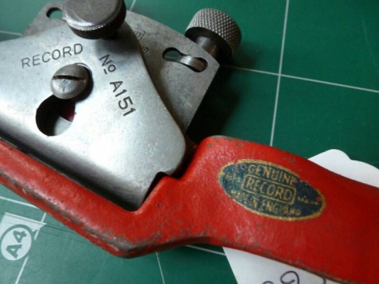 ขายกบผีเสื้องานเก่าเรคคอดRECORD Made in England.