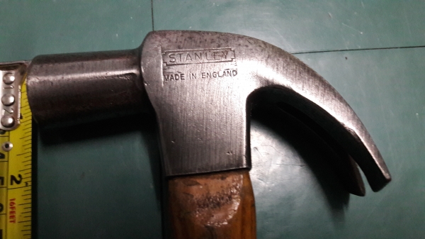 ขายค้อนเก่าSTANLEY 20oz. Made in England.