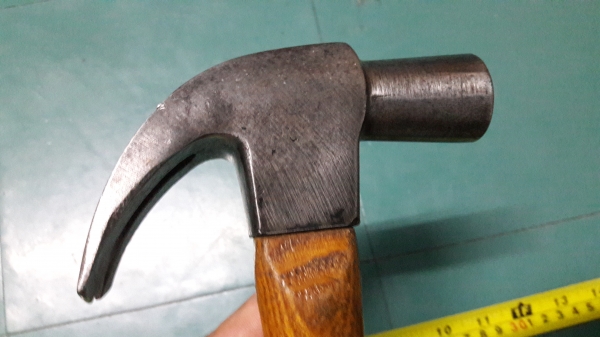 ขายค้อนเก่าSTANLEY 20oz. Made in England.