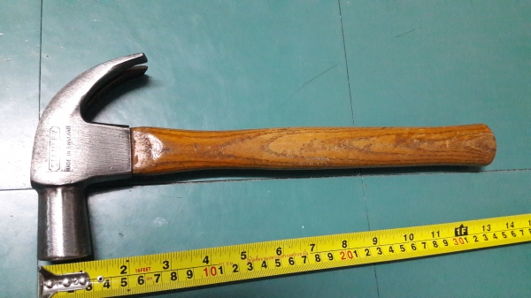 ขายค้อนเก่าSTANLEY 20oz. Made in England.