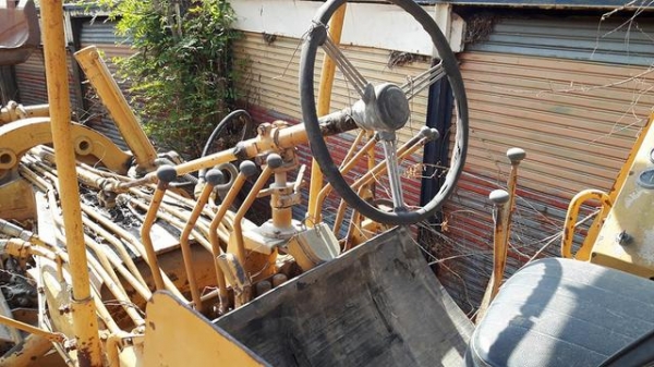 รถเกรด KOMATSU รุ่น GD 376 H สภาพพร้อมใช้งานพร้อมริปเปอร์