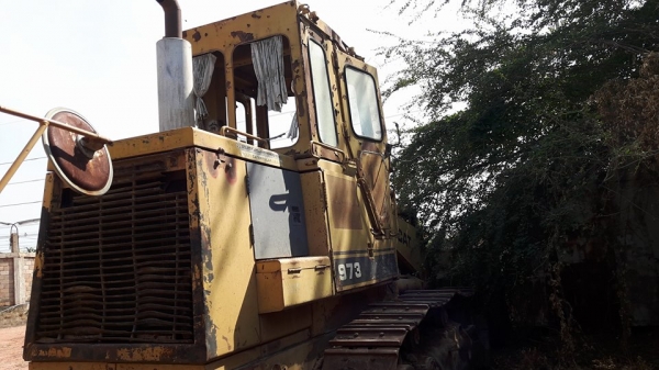 รถตัก CATERPILLAR 973 สภาพสวยพร้อมใช้
